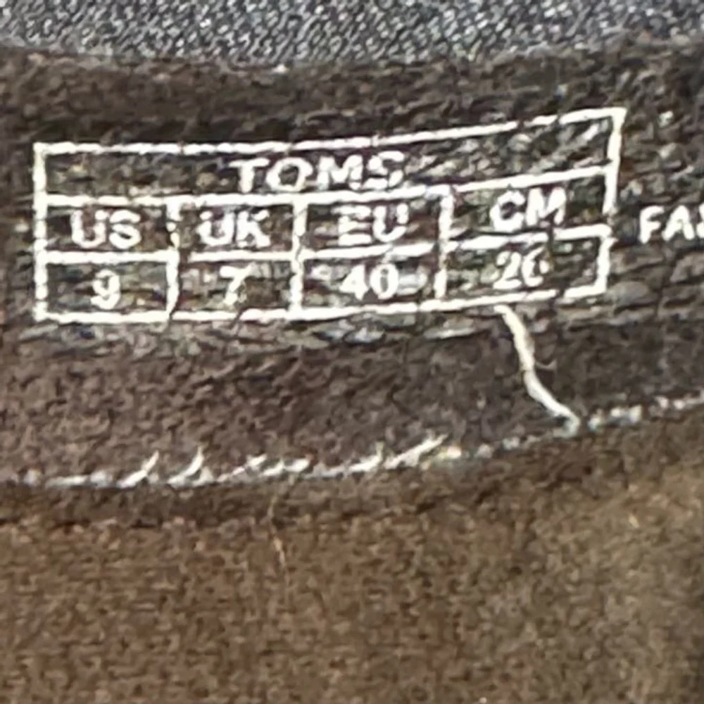 Toms Leila Ankle Boots Womens 9 Cocolate Multi Rainbow Suede Cozy Boho Chic Fall